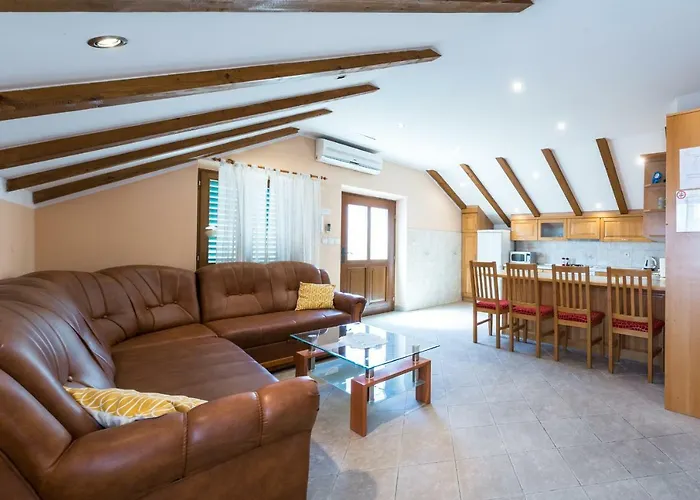 Apartments Villa Kulish