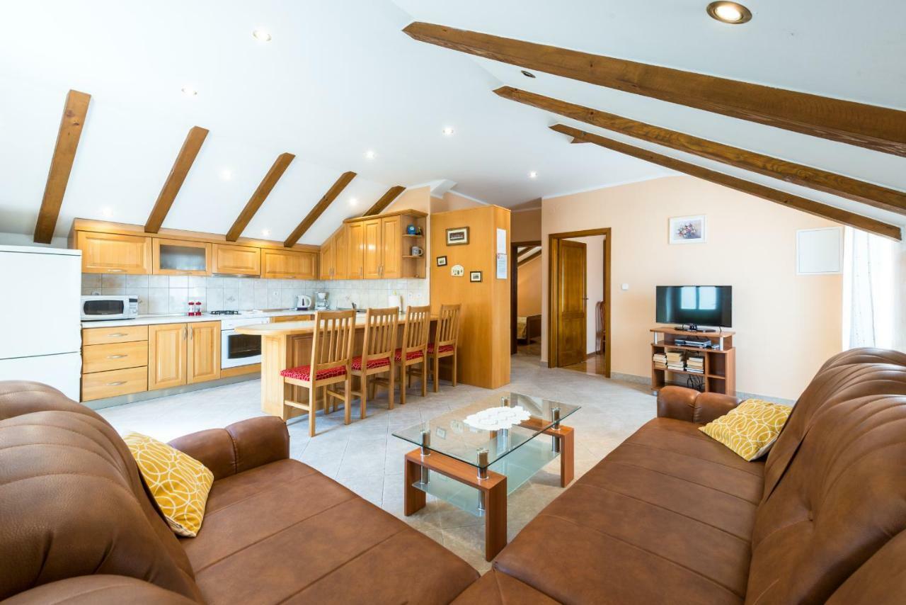 Kulish Apartment