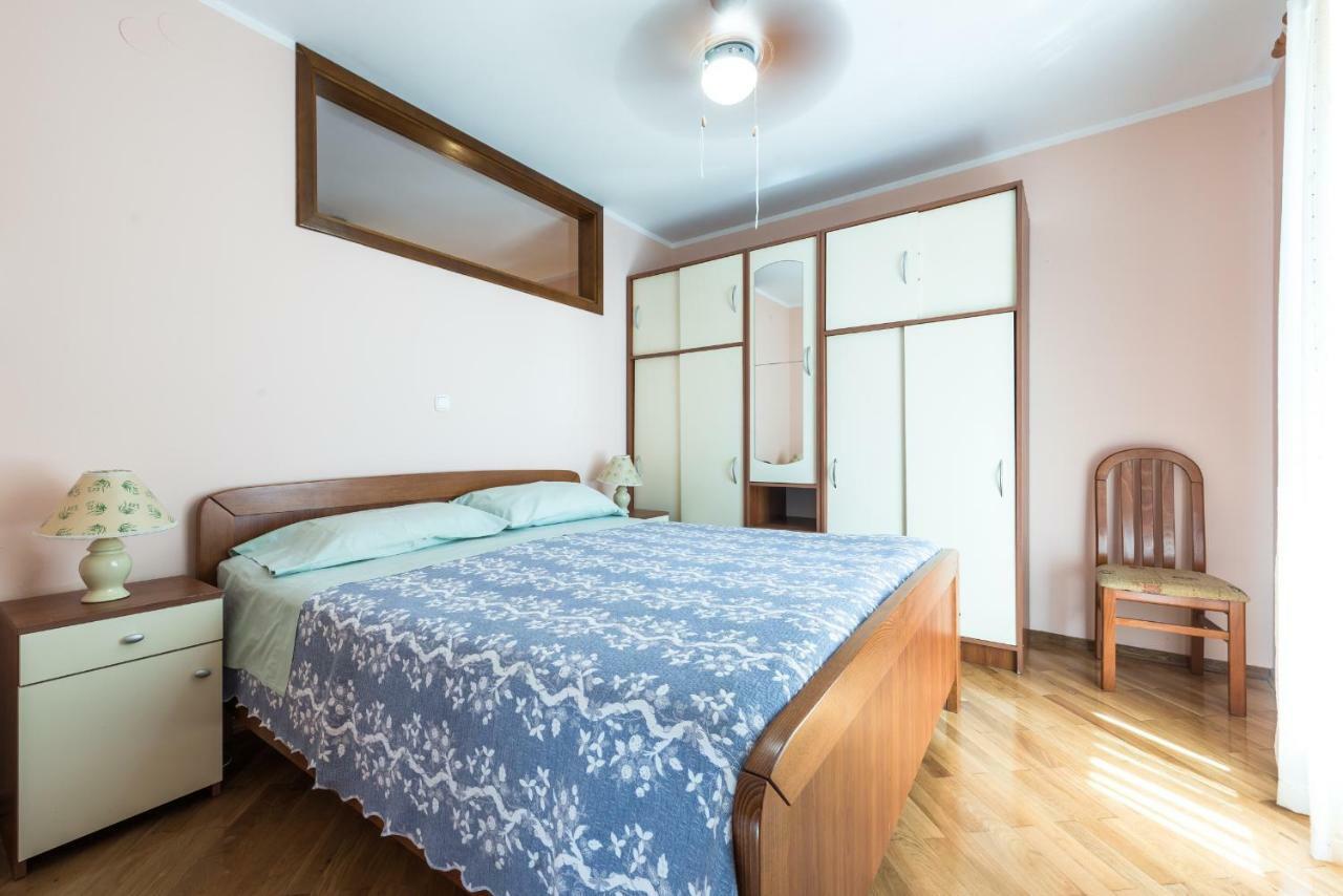 Kulish Apartment